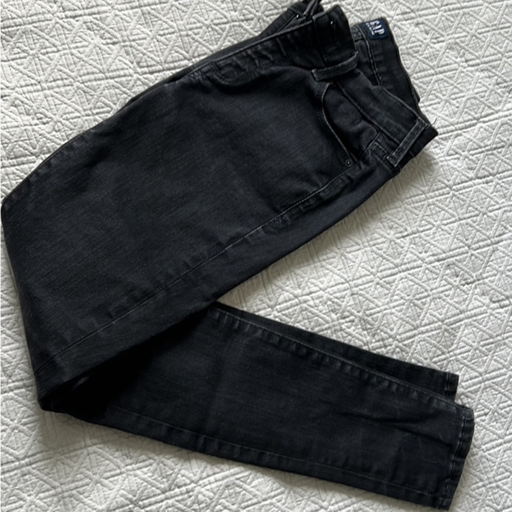 Gap Classic Straight Black Wash Jeans - Size 0/25